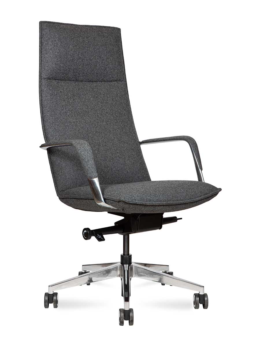 Кресло для руководителя Norden Parker Fabric