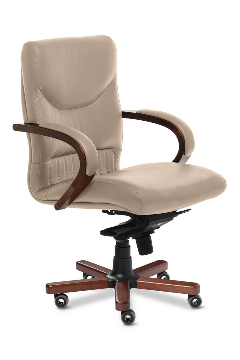 Кресло для руководителя Multi Office Swing B