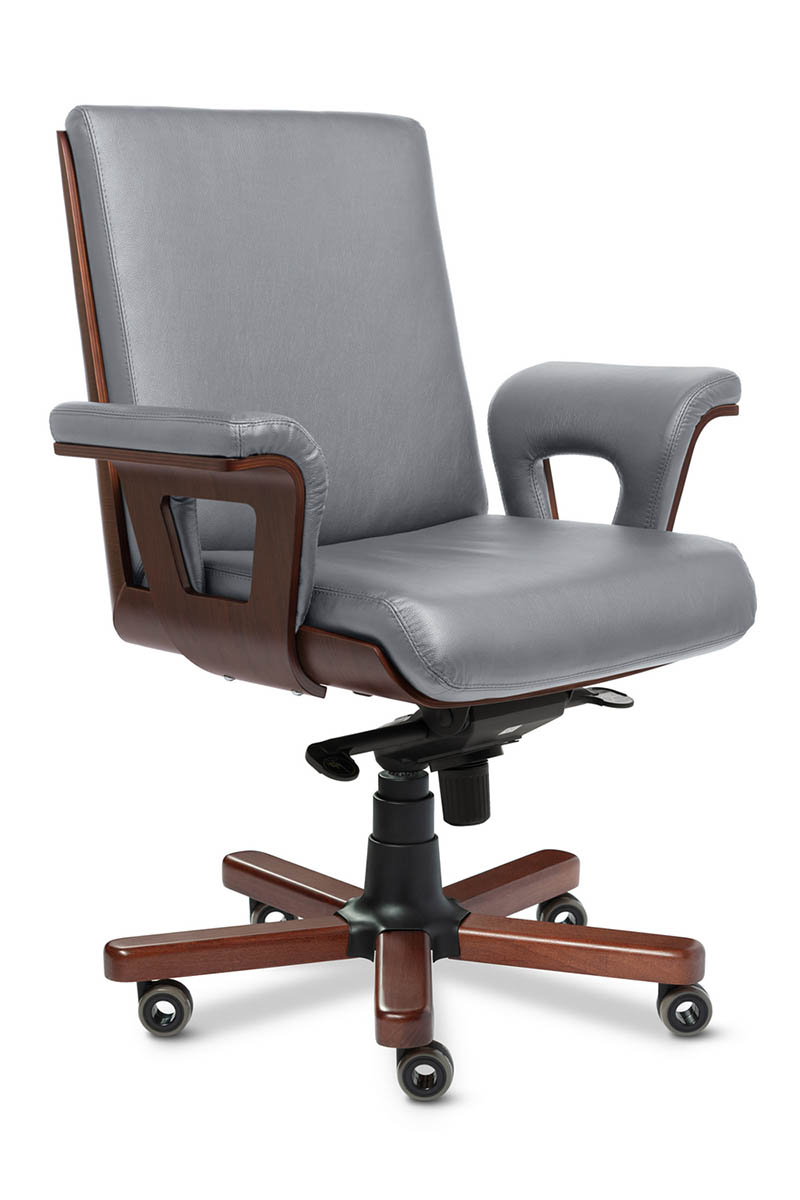 Кресло для руководителя Multi Office Cadis B