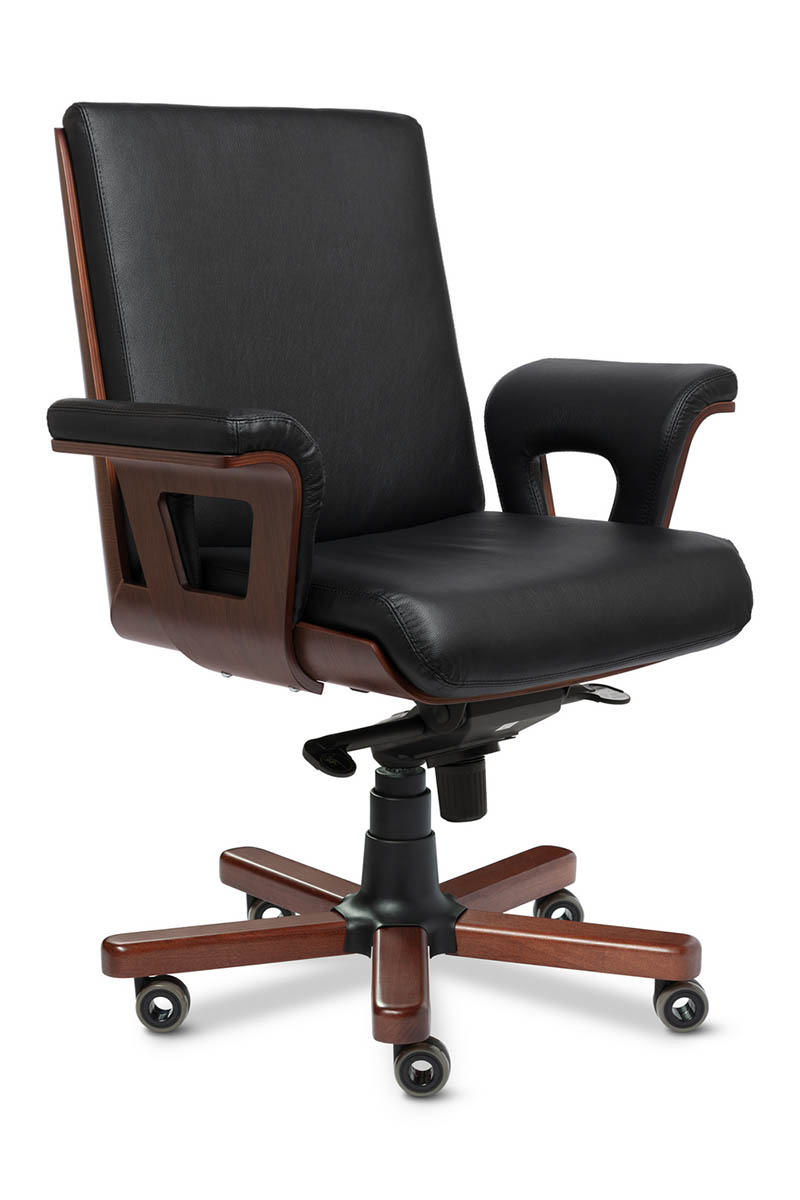 Кресло для руководителя Multi Office Cadis B