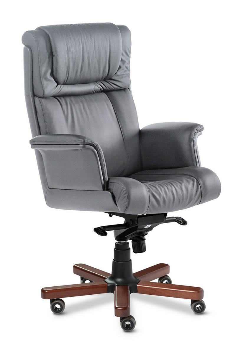 Кресло для руководителя Multi Office Master Luxe A
