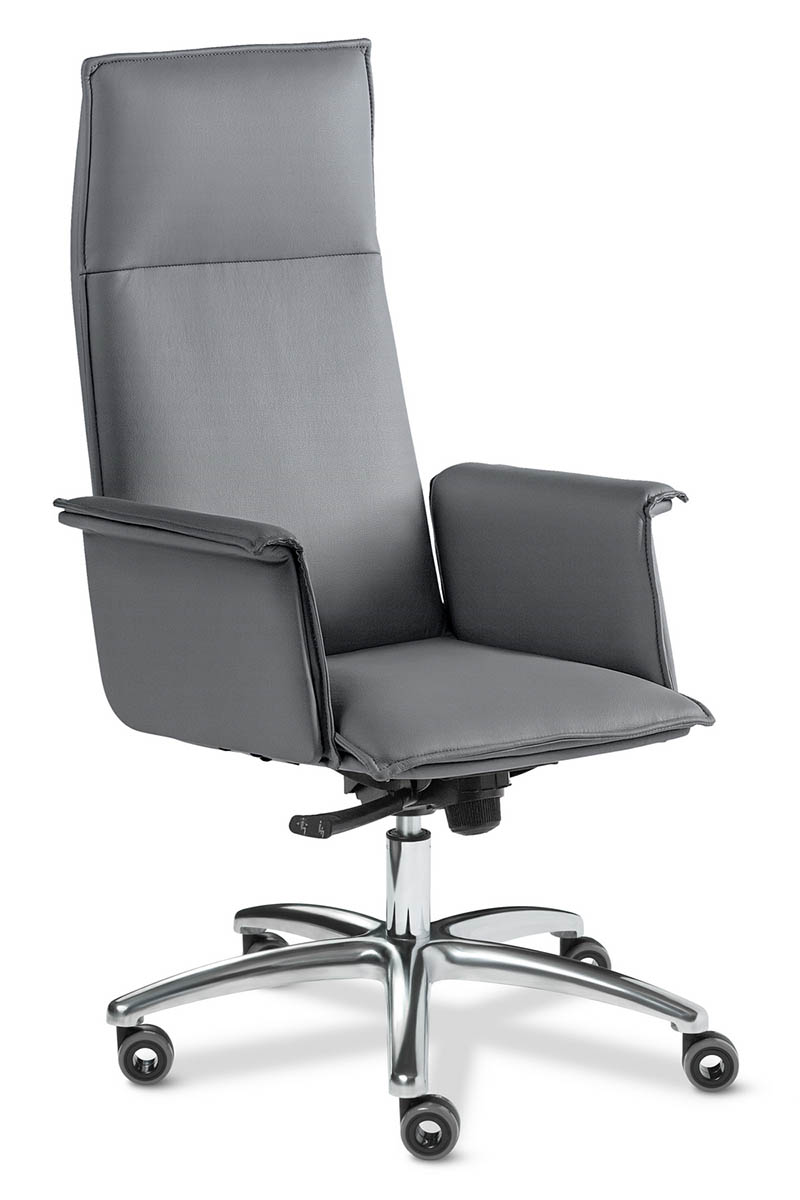 Кресло для руководителя Multi Office Epsilon Luxе A