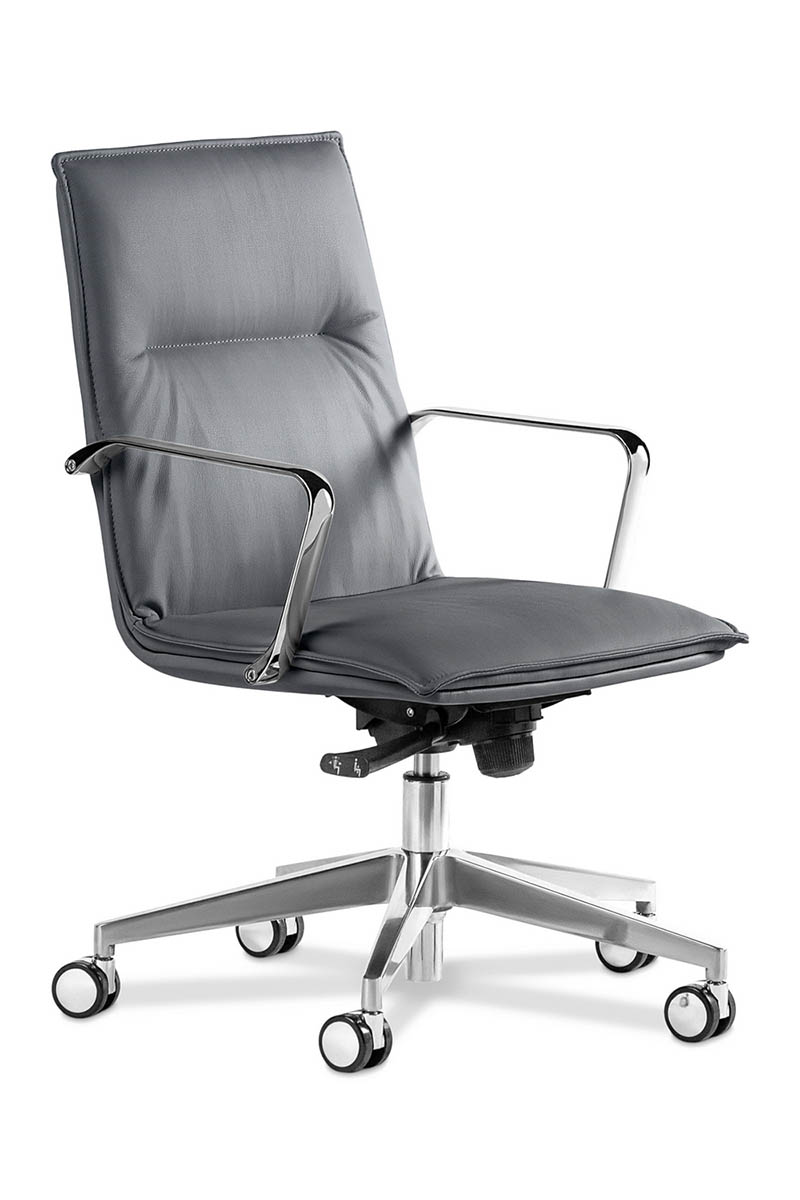 Кресло для руководителя Multi Office Epsilon S-Line B