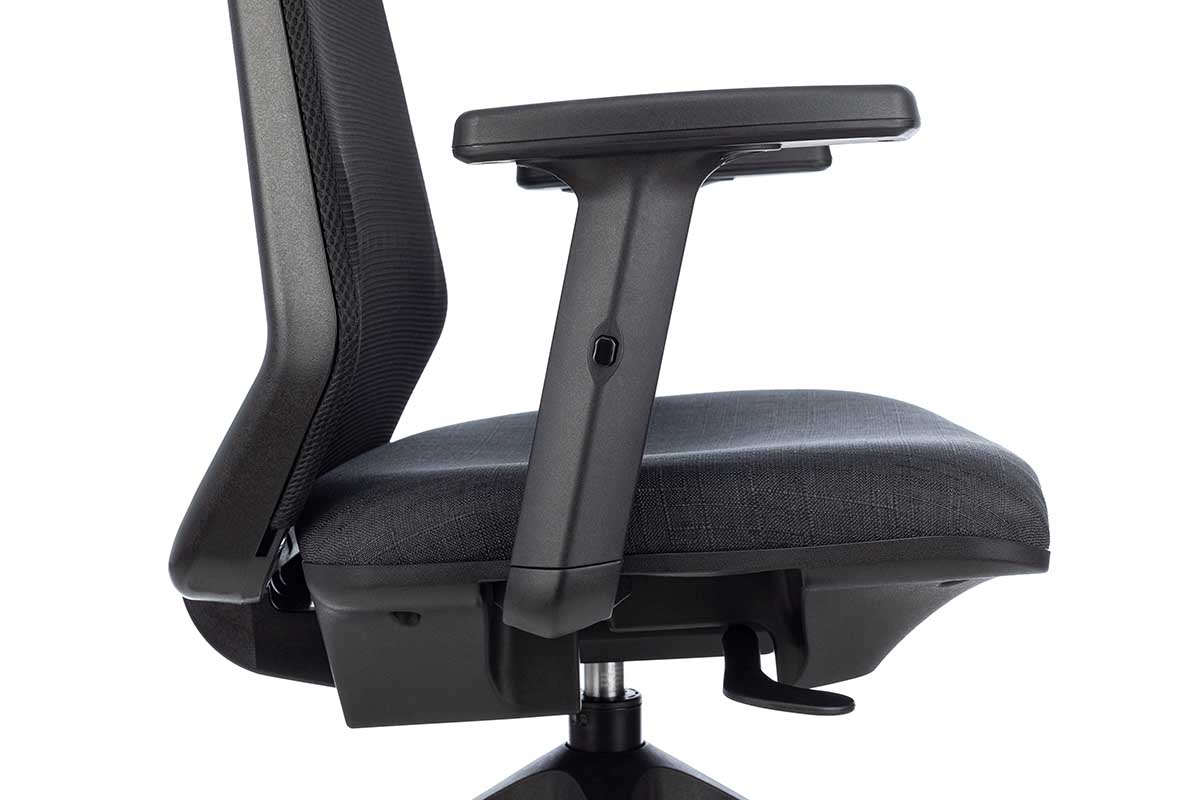 Кресло Бюрократ MC-611NL