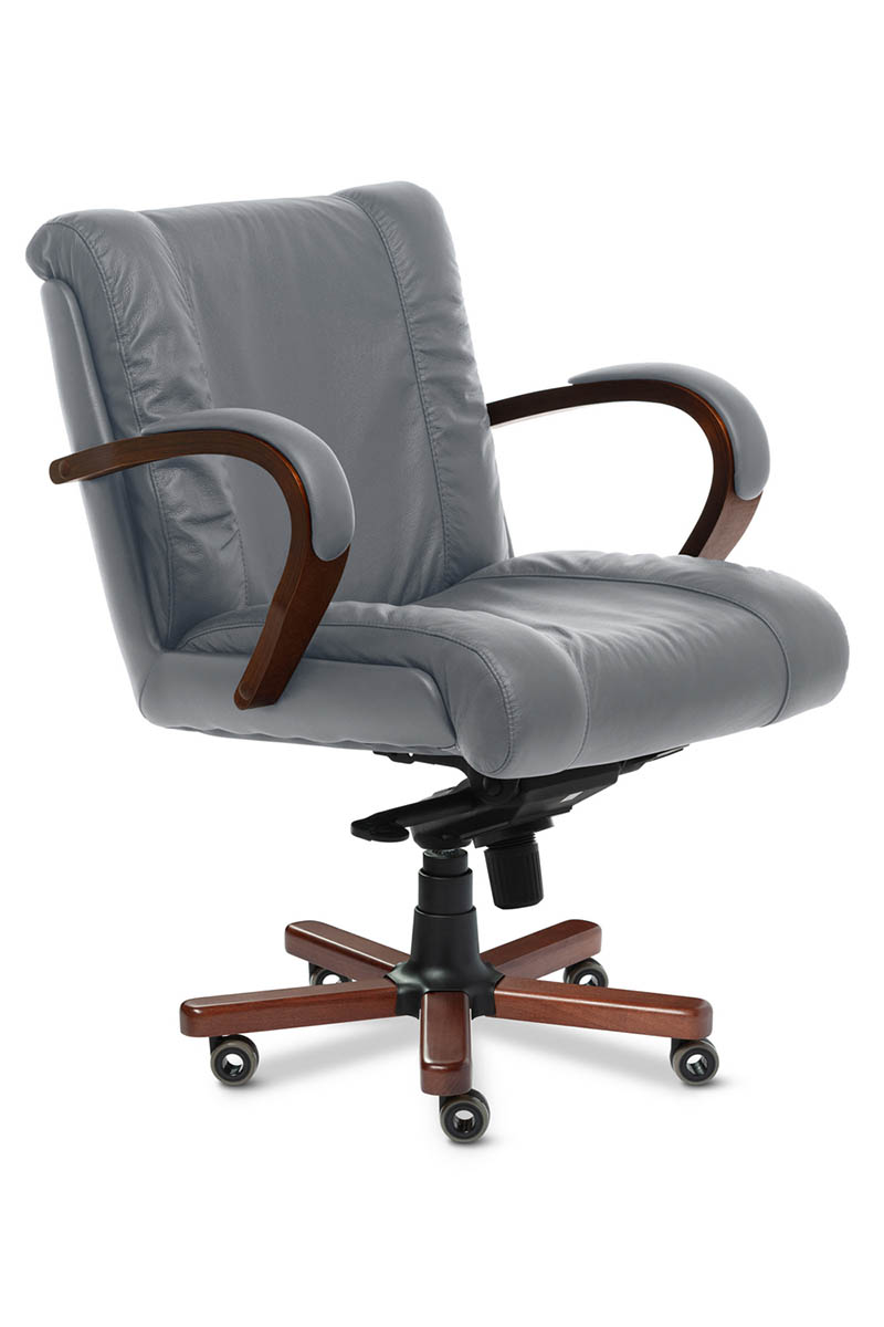 Кресла для руководителя Multi Office Master B