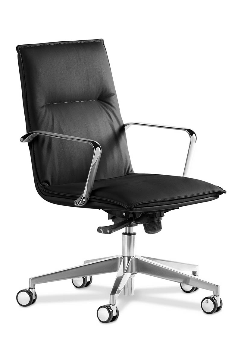 Кресло для руководителя Multi Office Epsilon S-Line B